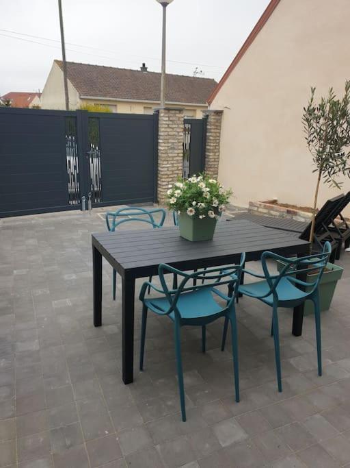 Maisonnette Individuelle Pour 4 Personnes 2 Chambres Terrasse - Design & Haute Qualite Bourbourg Exterior foto